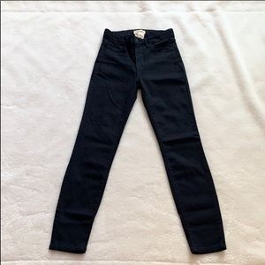 L’agence Margot jeans in a size 23 in black.